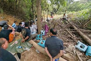 崭露锋芒！申京连续2场比赛砍下30+ 个人生涯首次